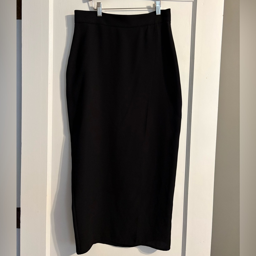 Zara Classic Black Pencil Skirt with slit